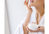 CREME E OLI PER IL VISO